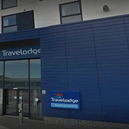 Travelodge Eastleigh Central Exterior foto